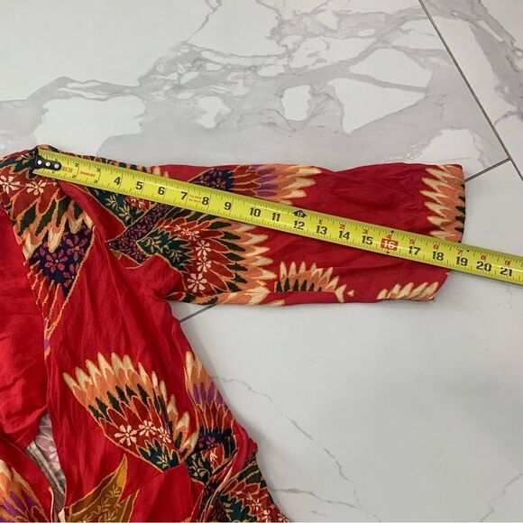 FARM Rio Jumpsuit Women Small Red Wonderful Deep V-Neck toucans Crop Ajustable - Picture 6 of 12